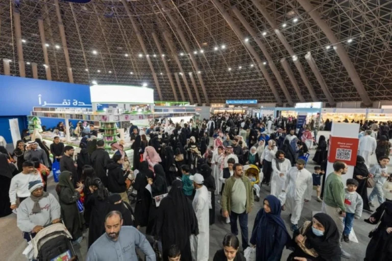 معرض-جدة-للكتاب-2025-يختتم-فعالياته-بعد-10-أيام-من.webp.webp
