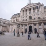 بنك-إنجلترا-يقرر-الإبقاء-على-أسعار-الفائدة-دون-تغيير.jpg
