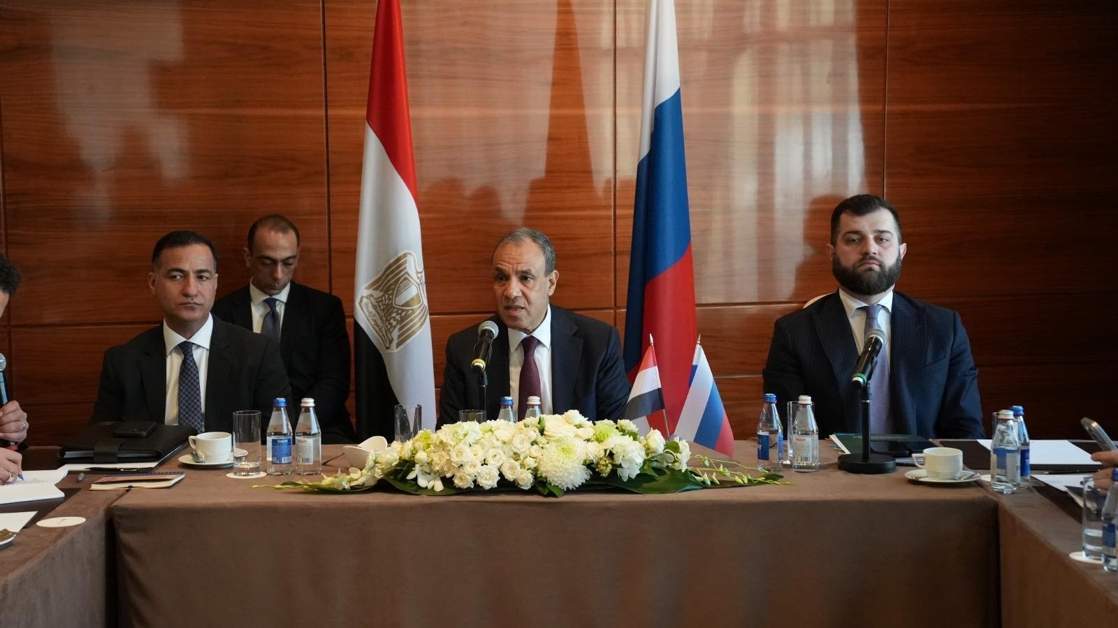 في-موسكو-حوار-مصري-روسي-حول-مشاريع-استراتيجية.jpg