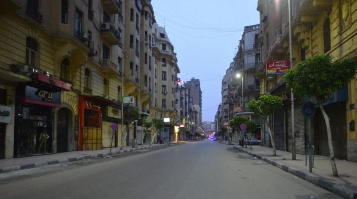 مصر-مفاجأة-صادمة-بشأن-إغلاق-المحلات-والكافيهات.jpg