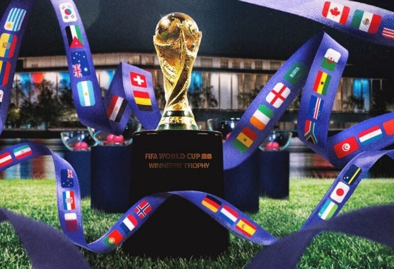 حرائق-كندا-تهدد-نهائي-مونديال-2026-وترامب-يهدد-كندا-والفيفا.JPG