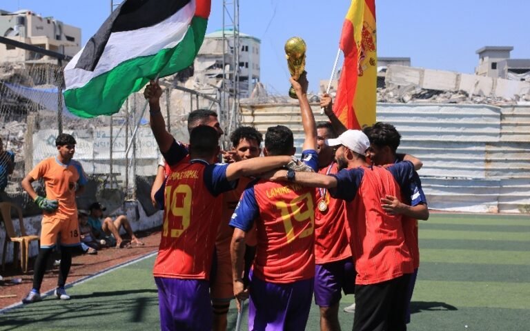 من-ميلي-إلى-سانشيز-كيف-دخلت-قضية-إسرائيل-وفلسطين-أجواء.jpg