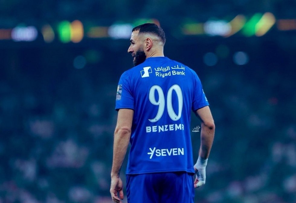 أحداث-متسارعة-ومفاجئة-الهلال-يفسخ-عقد-بنزيما.jpg