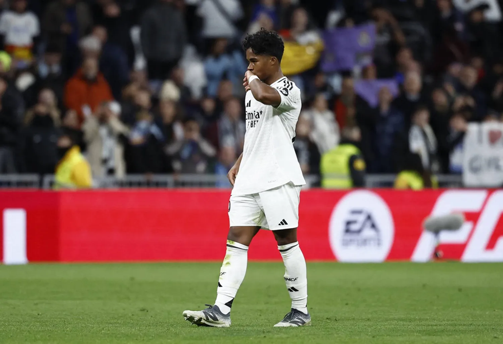 إندريك-يعود-لهز-الشباك-مع-ريال-مدريد-في-مواجهة-فيورنتينا.png