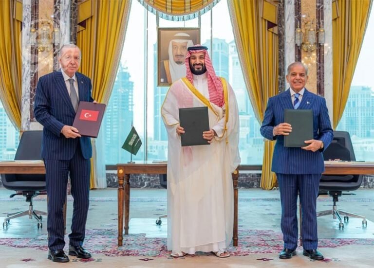 اتفاقية-مكة-تحالف-سعودي-ـ-تركي-ـ-باكستاني-يرسم-ملامح.jpg