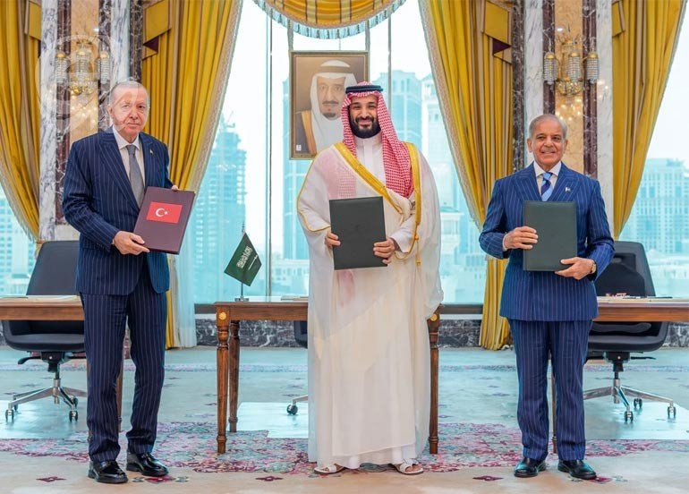اتفاقية-مكة-تحالف-سعودي-ـ-تركي-ـ-باكستاني-يرسم-ملامح.jpg
