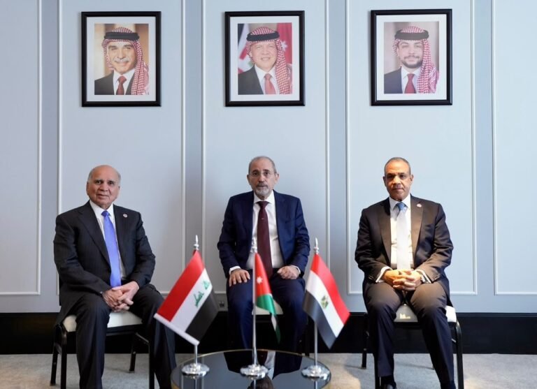 العراق-والأردن-ومصر-يتفقون-على-تفعيل-آلية-التعاون-الثلاثي-لتعزيز.jpg