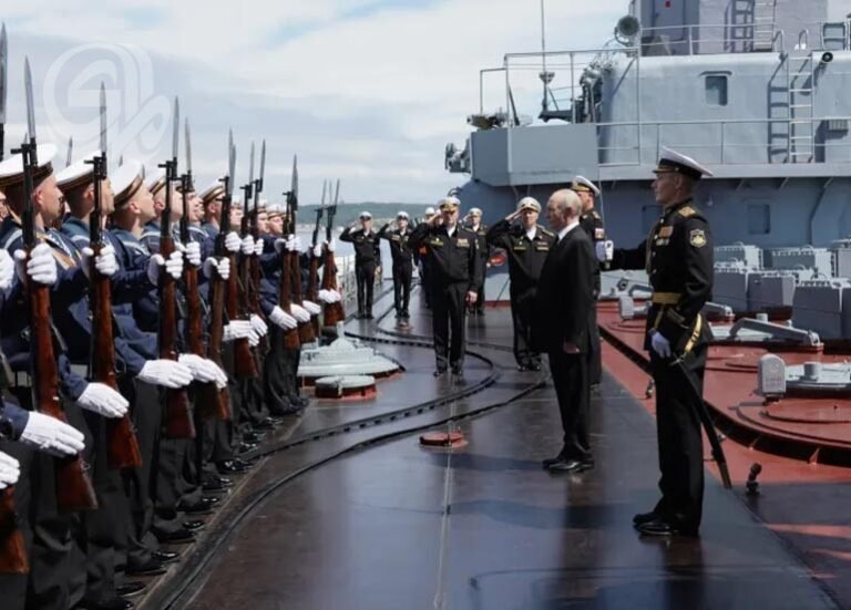 بوتين-يهدد-بالاستيلاء-على-سفن-غربية-وأوكرانيا-تعلق-استهداف-ناقلات.jpg