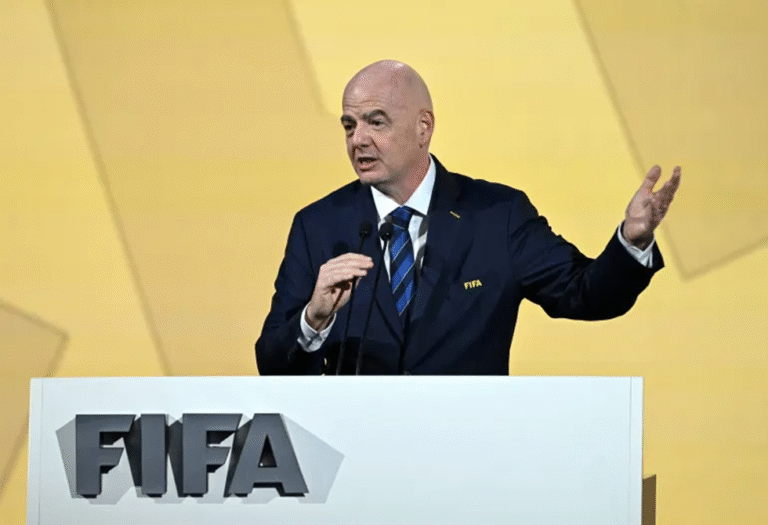 بينهم-عربيان-بارزان-5-مرشحين-لمنافسة-إنفانتينو-على-رئاسة-الفيفا.png