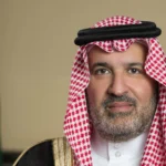فيصل-بن-سلمان-يثمّن-إهداء-مكتبة-الحميدان-العلمية-إلى-دارة.webp.webp
