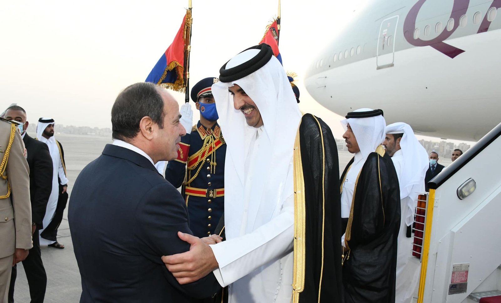 قطر-تبدأ-ضخ-استثمارات-ضخمة-في-مصر.jpg