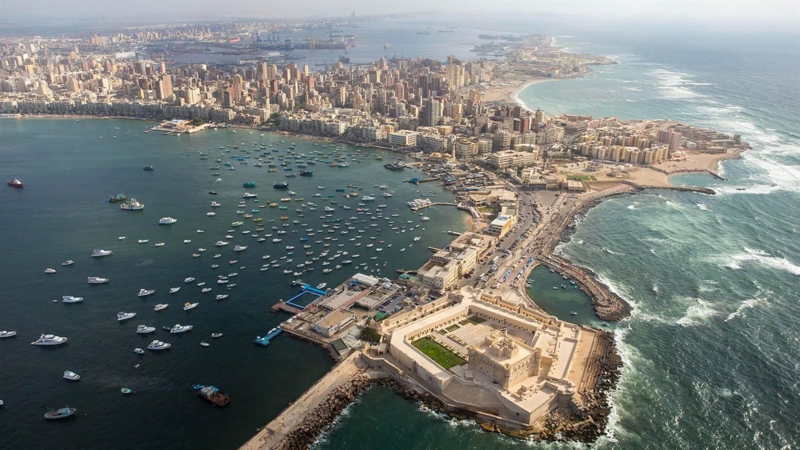 مصر-تحدد-مدنها-الأكثر-تأثرا-بالتغييرات-المناخية-والمشروعات-الهادفة-لحمايتها.jpg