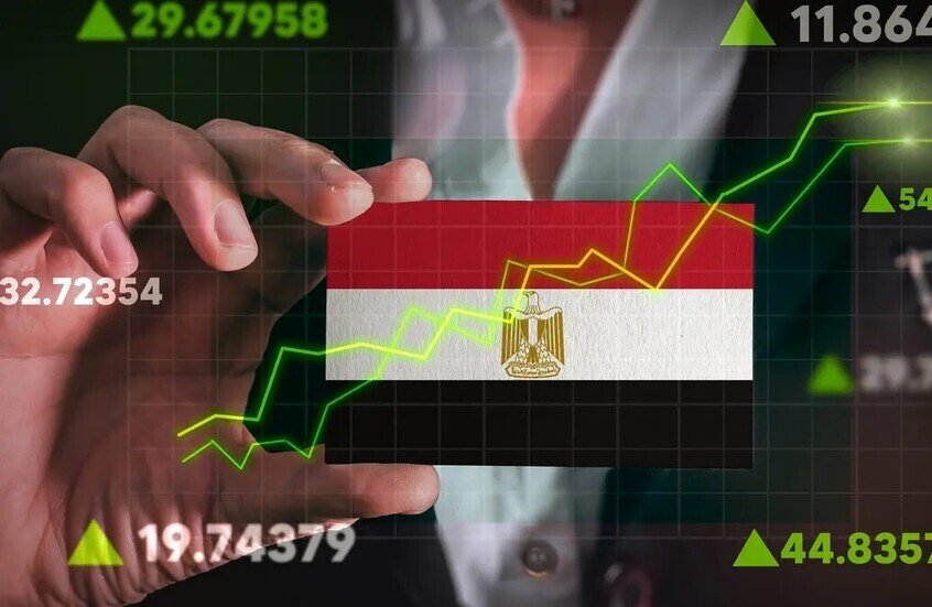 الحكومة-المصرية-معدل-النمو-فاق-التوقعات-رغم-الحرب-في-المنطقة.jpg