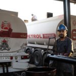 العراق-يبدأ-استلام-شحنات-البنزين-عبر-ميناء-بانياس-السوري.jpg