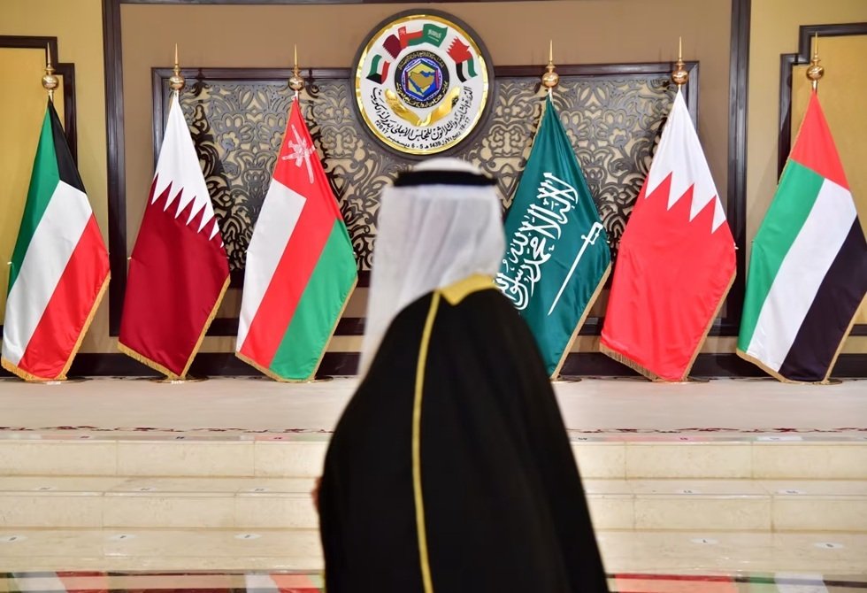 بنوك-الخليج-ترفع-أسعار-الفائدة-عقب-قرار-المركزي-الأمريكي.jpeg