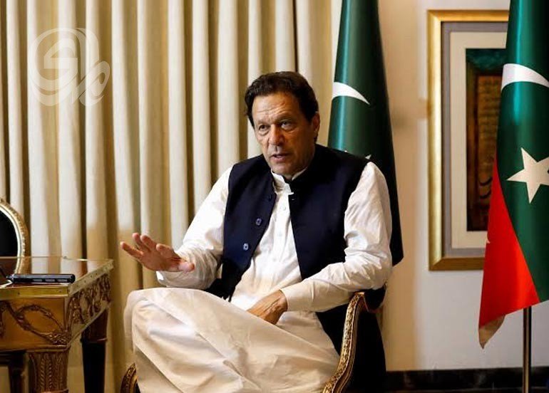 نجلا-عمران-خان-يتهمان-قائد-الجيش-الباكستاني-بالسعي-للانتقام-من.jpg