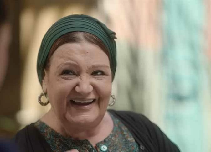 أجرت-عملية-عاجلة-لتركيب-مفصل-جديد-إصابة-ميمي-جمال-بكسر.webp.webp