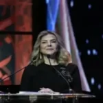 لحظات-مؤثرة-تدشن-مهرجان-الموسيقى-العربية-بكاء-زوجة-هاني-شاكر.webp.webp