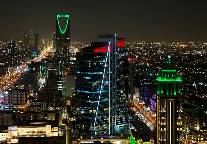 ما-سر-قدرة-السعودية-على-تجاوز-الصدمات-أكثر-من-جيرانها.jpg