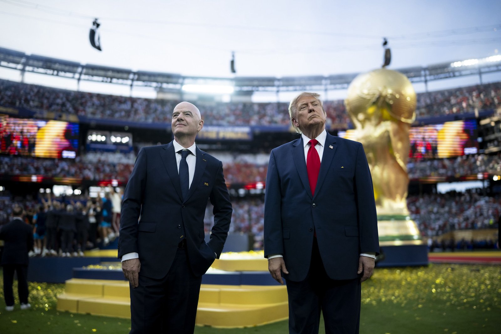 هل-أثر-اتصال-ترامب-في-قرار-فيفا-بشأن-مهاجم-منتخب.jpg